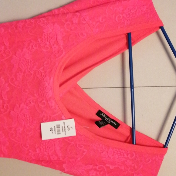 Dress - Picture 2 of 3